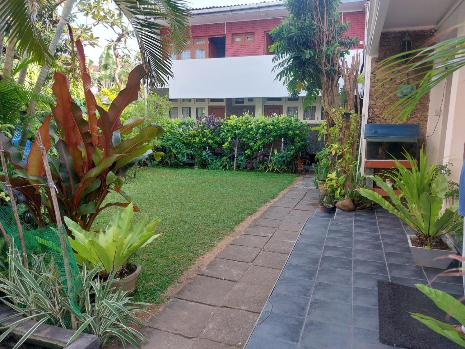 Ranveli Beach Hotel Dehiwala-Mount Lavinia Buitenkant foto